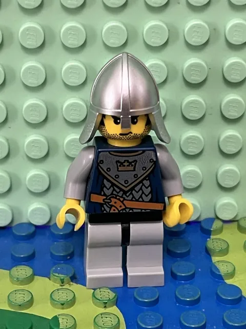 Lego Minifigures Fantasy Era Crown Knight Cas360