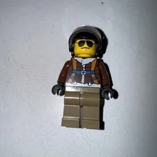 Lego City Artic Helicrane - 60034 - one minifigure only