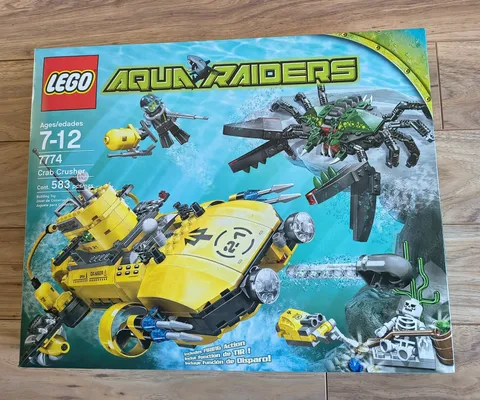 LEGO AQUA RAIDERS Crab Crusher Set 7774 BRAND NEW SEALED BOX 2007 Retired