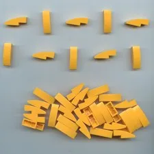 LEGO x 40 Bright Light Orange Slope, Curved 3 x 1 50950