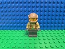 LEGO Resistance Trooper Minifigure sw0697 75131 Star Wars CMF Lot Rare Retired 