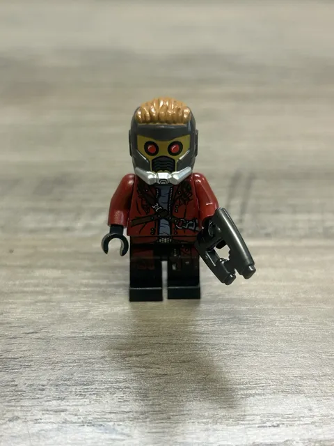 LEGO 76019 Minifigure Star Lord (Starlord) with Mask/Helmet and Blaster CC21