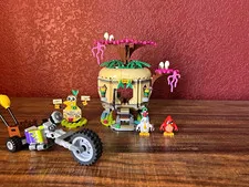 LEGO 75823 Angry Birds Movie Bird Island Egg Heist w/ Red & Matilda 277pcs