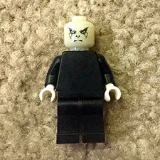 LEGO Voldemort Harry Potter minifigure