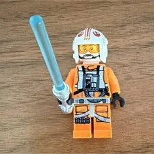 LEGO Smart Play Luke Skywalker Minifigure with lightsaber from #75423