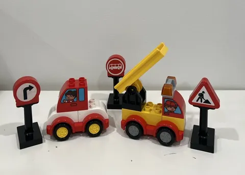 LEGO DUPLO Vehicles and road signs playset - Toddler Toy