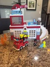 Lego Duplo 10970 Fire Station & Helicopter Firetruck with Sound & Lights 
