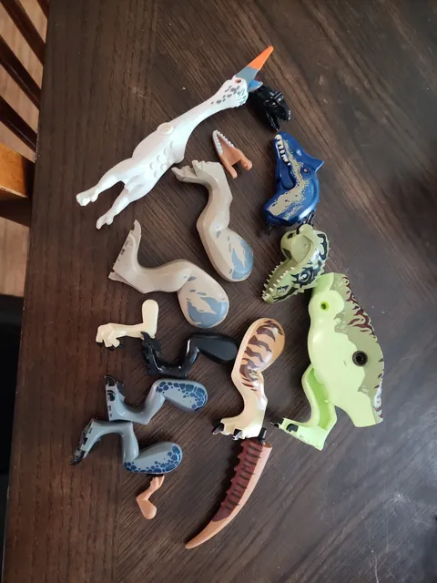 Lego Dinosaur Parts Lot Jurassic World Dinosaurs Figure Pieces 