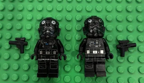 LEGO® Star Wars Imperial TIE Bomber Pilot X2 Minifigure w/ Blaster sw1251 75347
