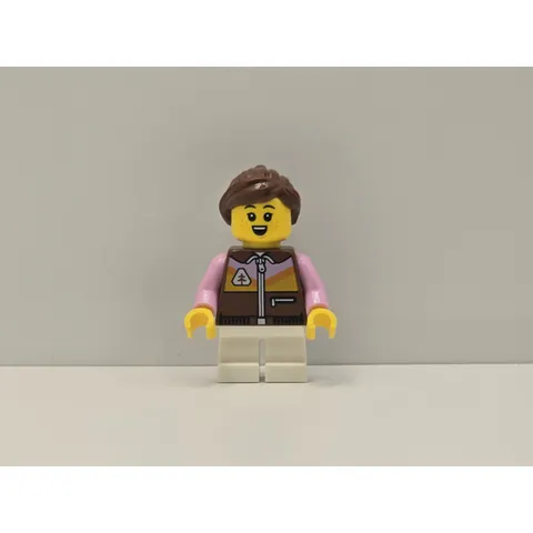 LEGO Holiday Minifigure hol320 Girl Reddish Brown Jacket New Seasonal