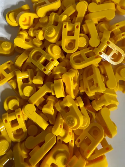LEGO-NEW-#26047- YELLOW-PLATE /MOD/ 1 X 1 W/ RNDED HANDLE-25 PIECES