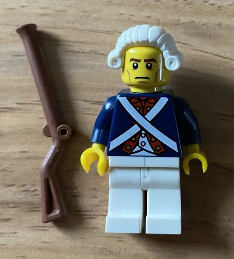 Lego Revolutionary Soldier Minifigure Series 10