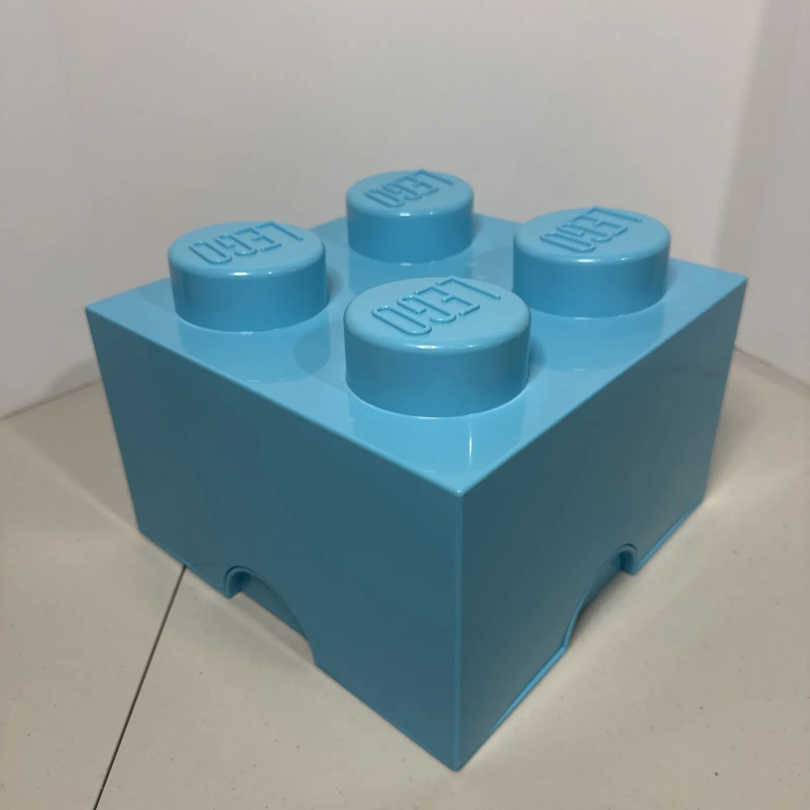 LEGO 4-Stud Storage Brick - Azure Blue