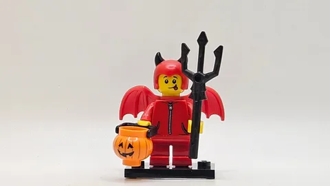 LEGO minifigure Cute Little Devil col16-4 col247 CMF Series 16 Halloween
