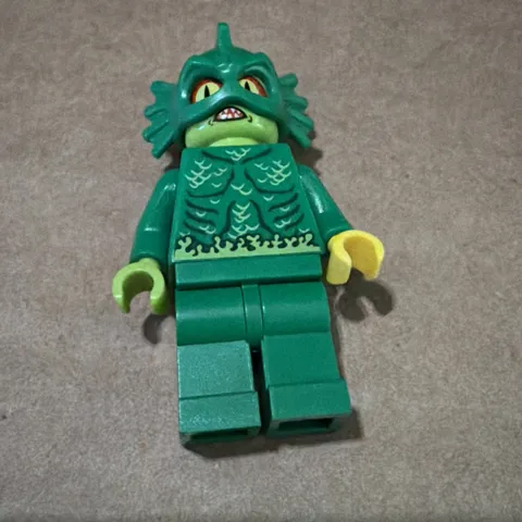 LEGO Swamp Creature Minifigure Series 8 Green Monster Minifigures