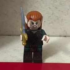 2012 LEGO The Hobbit Tauriel Minifigure Elf Figure w/ Hair & Sword ID (lor034)