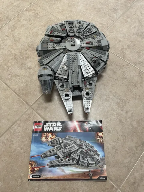LEGO Star Wars Millennium Falcon 75105 Ship Only - Incomplete With Manual
