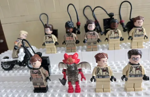 LEGO Ghostbusters Minifigure Lot Of 10 Proton Pack Ecto- 1 & 2