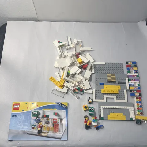 LEGO Promotional Lego Brand Retail Store 40145 w/ Mini-Fig & Instructions As-Is