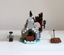 LEGO Creator 40597 Scary Pirate Island *Complete *NO Manual or Box* GWP Promo