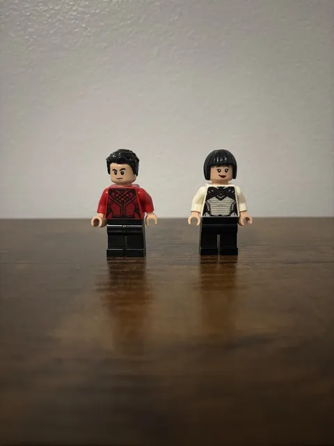 Lot of 2 LEGO Marvel Shang Chi Minifigs Death Dealer Xialing & Shang-Chi 76177