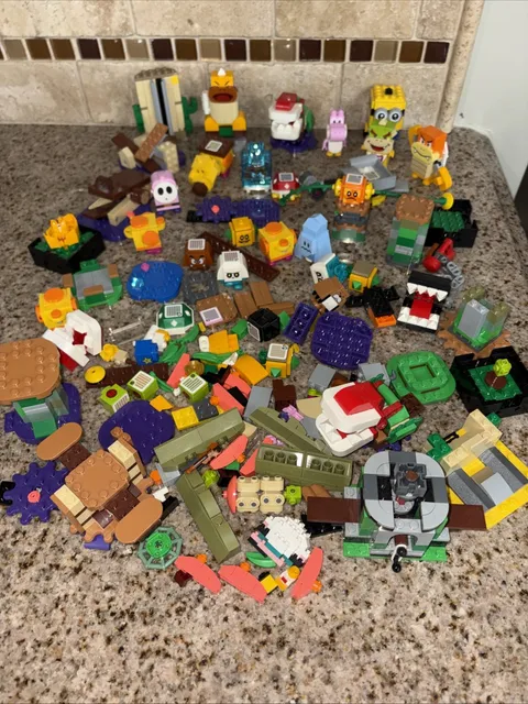 LEGO Super Mario Bulk Lot with Mario Figures & Assorted Builds Huge Lot #B12