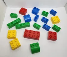 Lego Quatro Mixed Bulk Lot 19 Pieces COL-5312