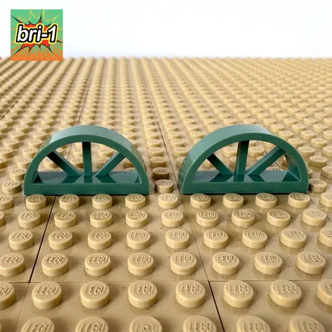 LEGO Creator, Brick Bank: 2x Sand Green Windows, 1 x 4 x 1 2/3, 10251, 2016