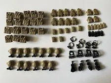 Military Accessories for LEGO Minfigures. Lot of +70 Pieces
