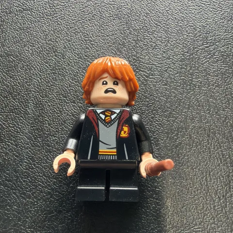 LEGO Harry Potter Minifigure Ron Weasley hp283 13b