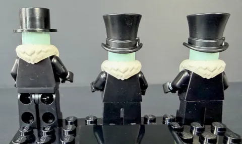 3 LEGO The Batman Movie Minifigure SH0314 The Penguin from Set 70909, used