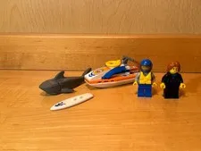 Lego 60011 Surfer Rescue Used 100% Complete with Instructions