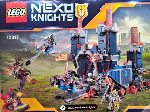 LEGO NEXO KNIGHTS The Fortrex 70317.