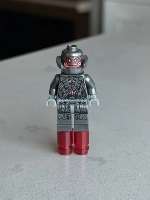Lego Ultron Prime Minifigure Marvel Super Heroes Avengers Age of Ultron sh0175
