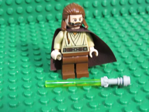 LEGO Star Wars Qui Gon Jinn Minifig SW0410 From Gungan Sub 9499 Master Jedi DH38