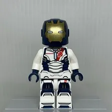 LEGO Marvel sh0983 Iron Legion One Piece Helmet Minifigure 76288