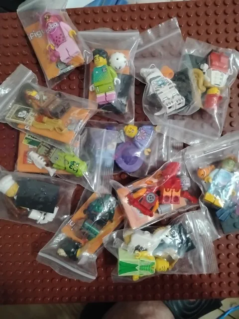 Lego New 71052 Collectibe Minifigures Series 29 Complete Set 12 CMF Figures