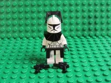 LEGO Star Wars - Clone Trooper Commander Minifigure sw0223 - Armor & Blasters A3