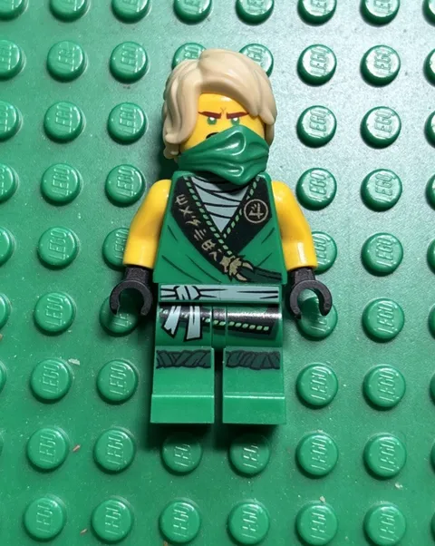 LEGO Minifigure Lloyd Legacy Rebooted MASTER Torso njo574a 71704 71736