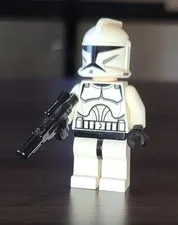 Lego Star Wars Episode 2 Clone Trooper With Gun Minifigure SW0442