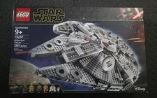 LEGO Star Wars: Millennium Falcon (75257) - Retired