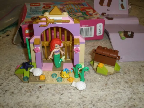 LEGO Disney: Ariel's Amazing Treasures (41050) -Complete except for 1 tiny piece