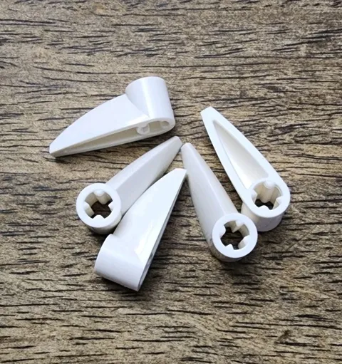 LEGO White Bionicle 1 x 3 Tooth with Axle Hole (Bohrok Eye). QTY 5. Part X346.
