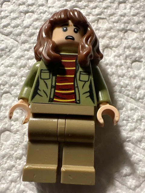 Lego Joyce Byers 75810 The Upside Down Stranger Things Minifigure
