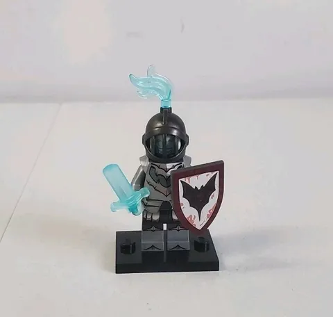 LEGO Minifigures Series 19 Spooky Fright Knight Minifigure 71025