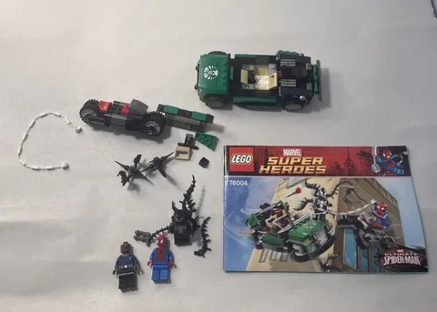 LEGO Spider-Man: Spider-Cycle Chase 76004 w/ Mini-Figs & Manual As-Is Parts