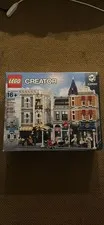 LEGO CREATOR: Assembly Square (10255)
