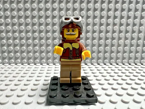 LEGO CMF Series 3 Minifigure - Pilot - COL036