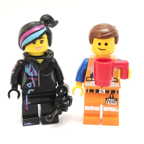 The LEGO Movie Emmet & Wyldstyle Lucy Minifigure Bundle w/ Accessories