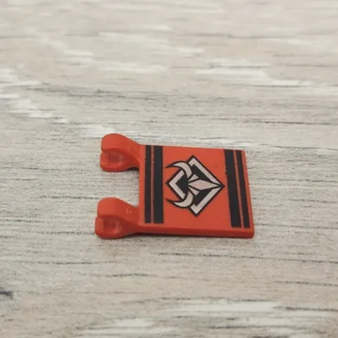 Lego 2335px3 Red Flag 2 x 2 Square with Flat Edge Silver Bull's Head Pattern